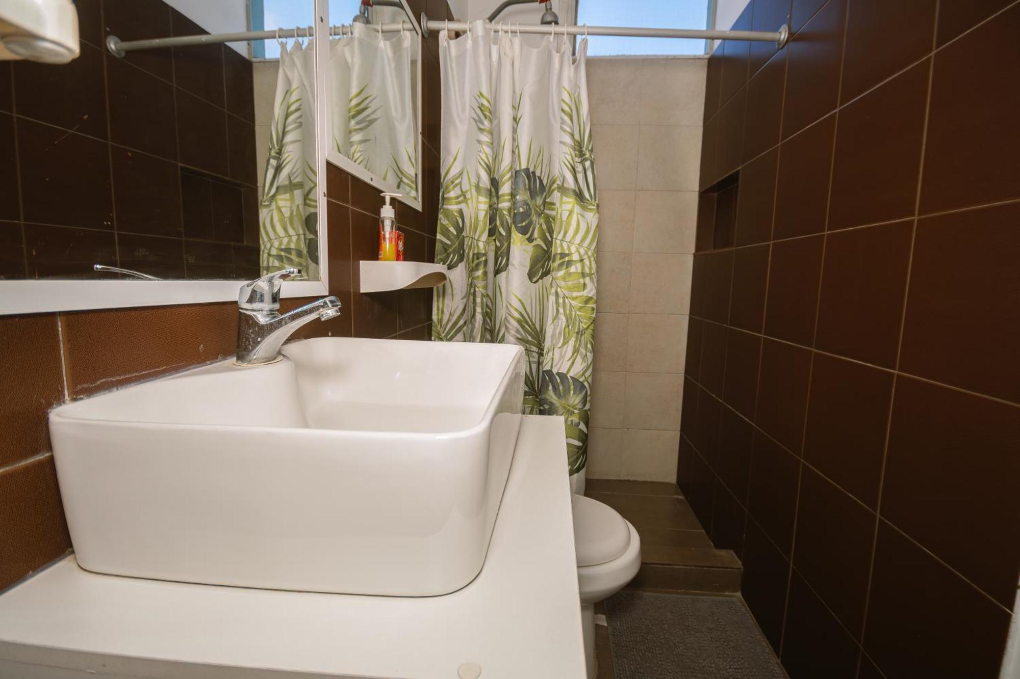 Hotel Casa Latina Манта Екстериор снимка