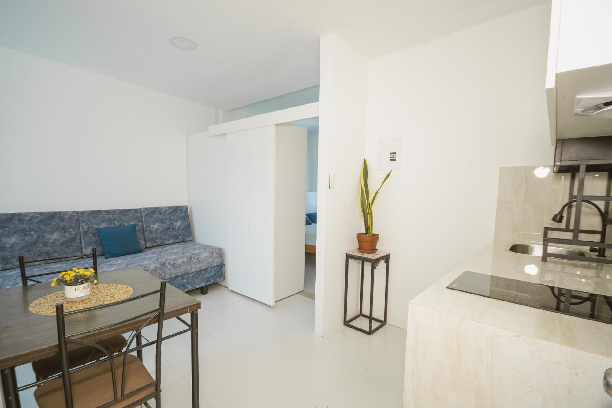 Hotel Casa Latina Манта Екстериор снимка